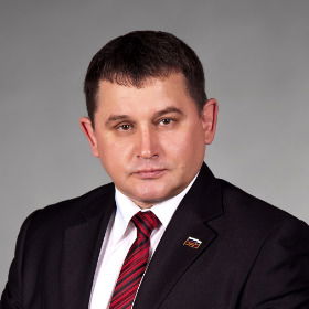 Евгений Старников