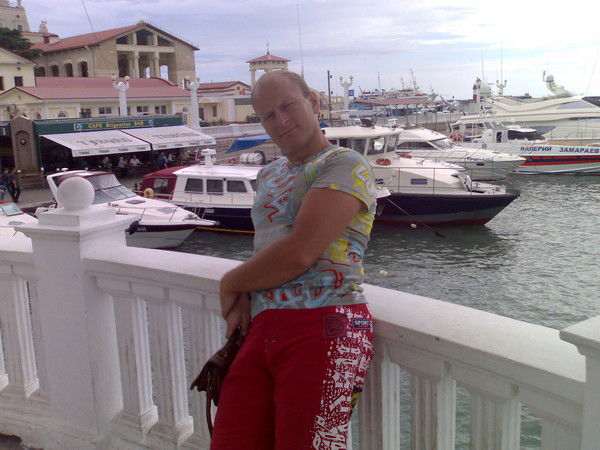 Дмитрий Чернов