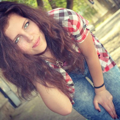 Яна Шинкаренко