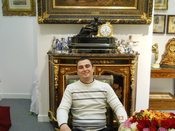 Александр Костомаров