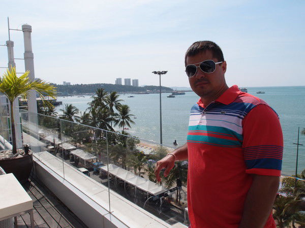 Александр Пономарев