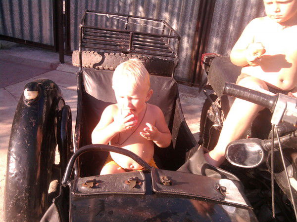 Ваня Кондрин