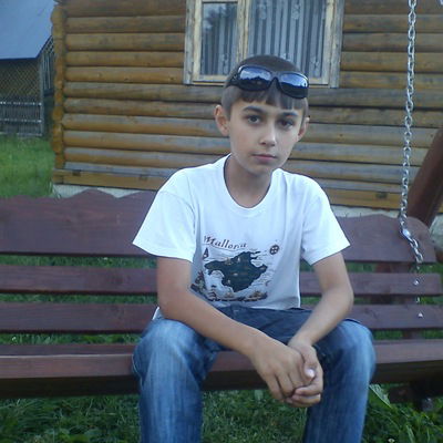 Андрій Добош