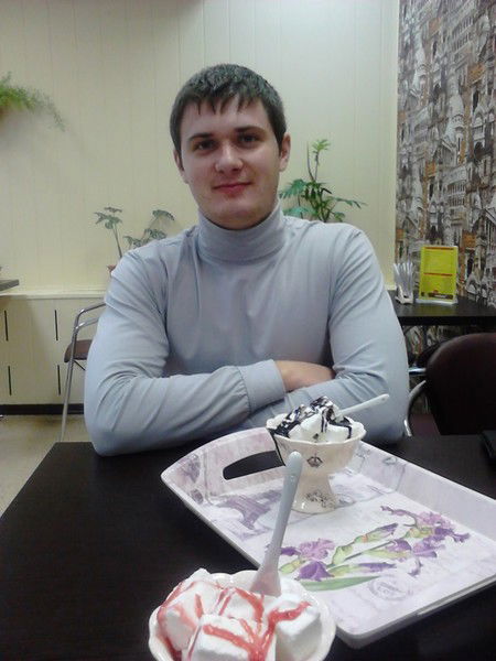 Анатолий Кирсанов