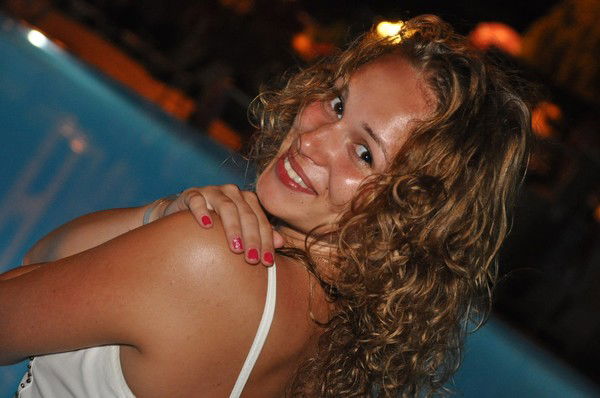 Елена Стоналова