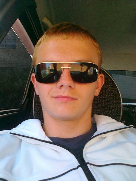 Андрей Петров