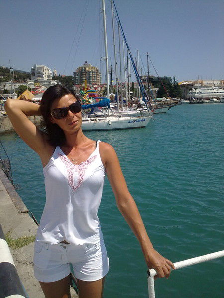 Людмила Голанова