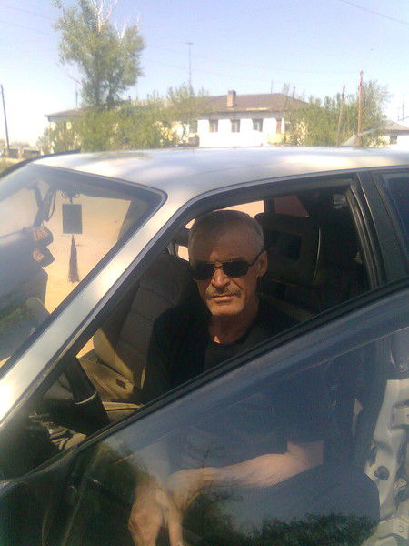 Саша Фролов