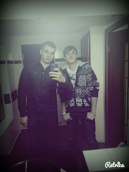 Илья Золотов