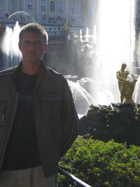 Александр Тарасов