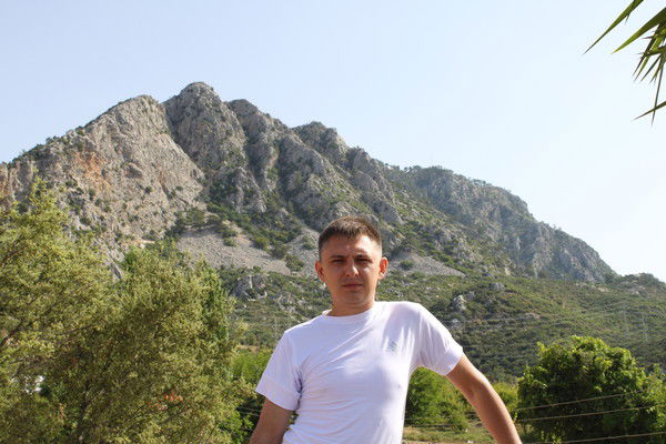 Олег Скучаев