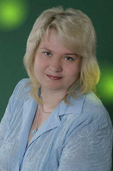 Юлия Неважно