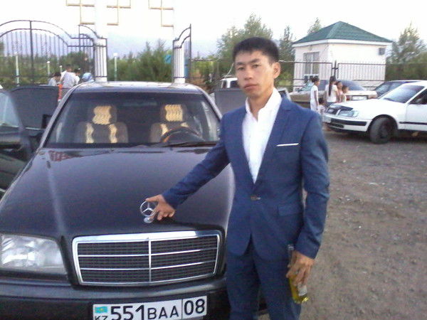 Омар Оспанов