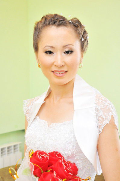 Акку Моменжанова