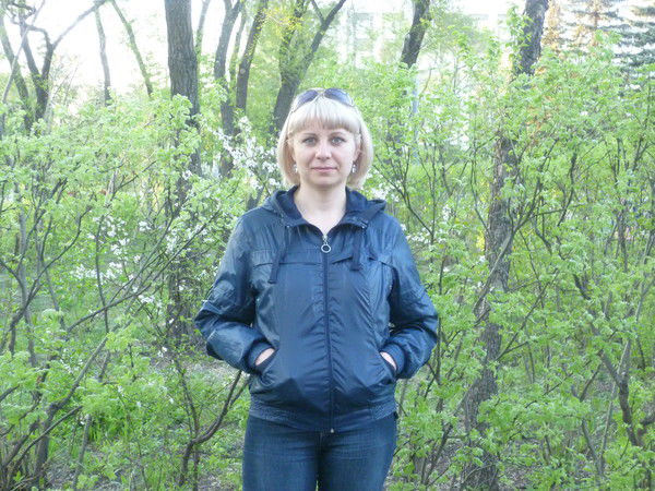 Елена Елена