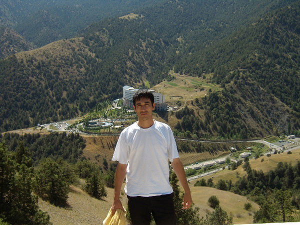 Золотой Золотой