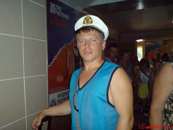 Юрий Ефремов