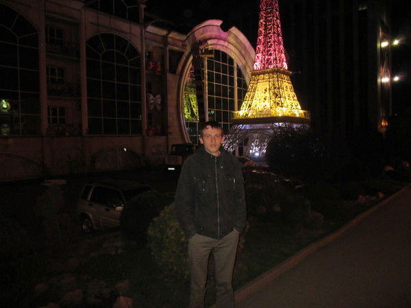 Виктор Задворный