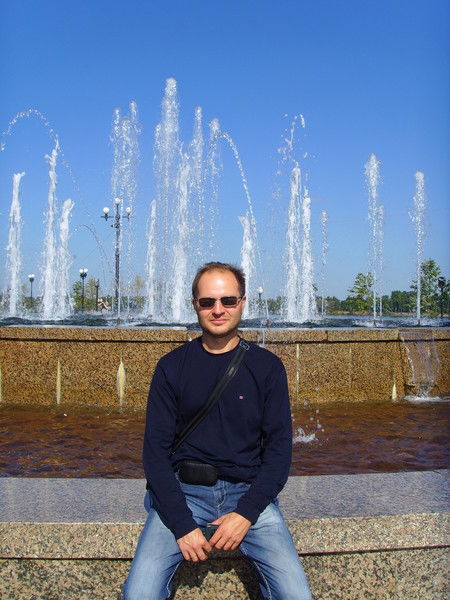 Андрей Захаров