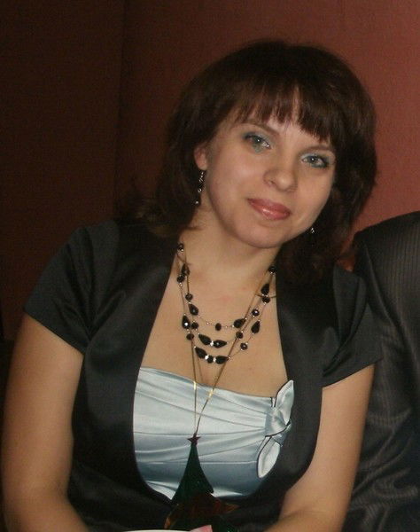 Лена Клопова