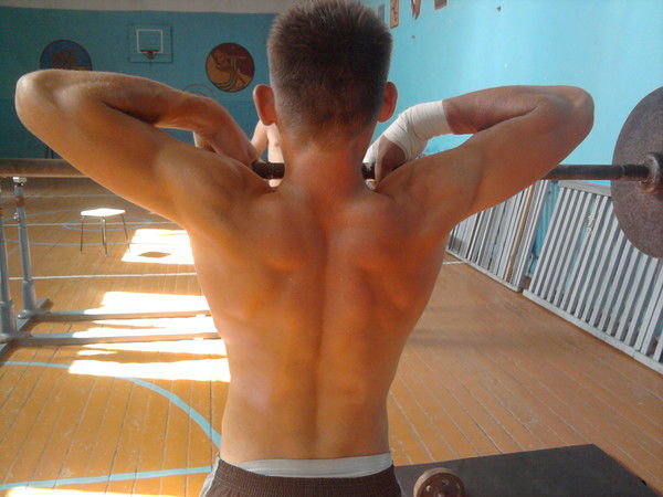 Михаил Иванов