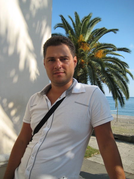 Юрий Залата