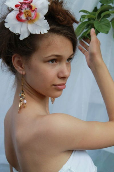 Анна Будаква