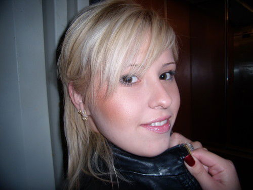 Неизвестно Неизвестно