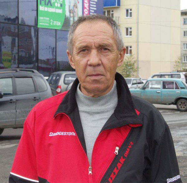 Олег Брагин