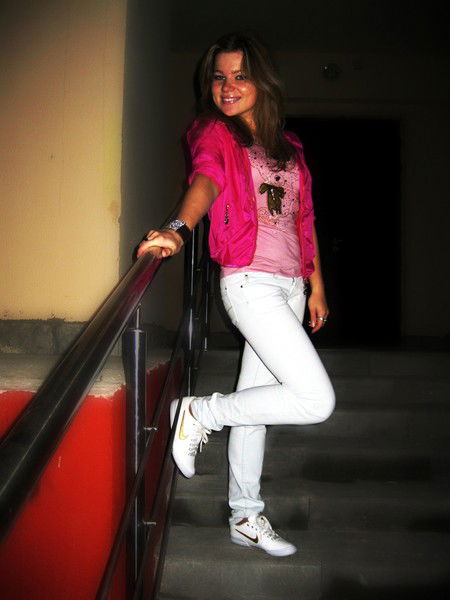 Аня Лещинская