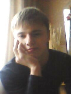 Олег Алексеенок