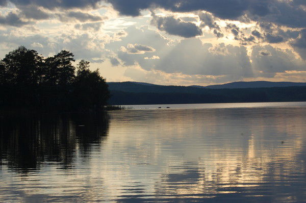 Олег Антонов