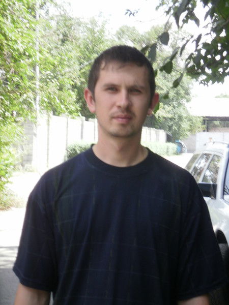 Юрий Холодилов