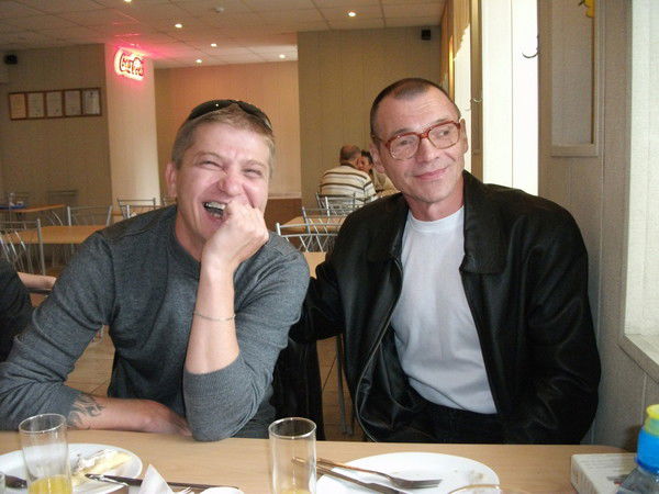 Владимир Петров