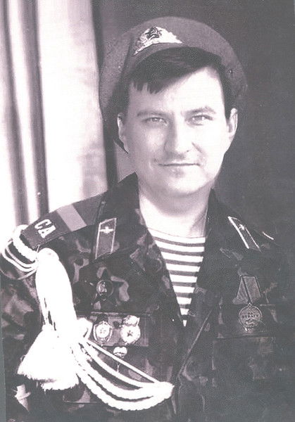 Антон Переверзев