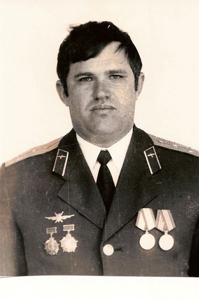 Леонид Устиновский