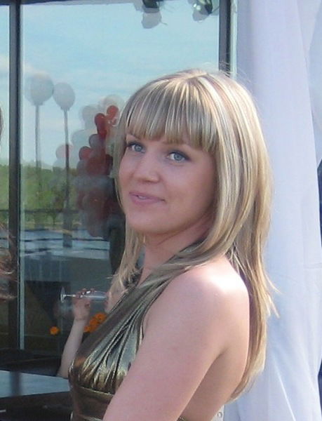 Неизвестно Неизвестно