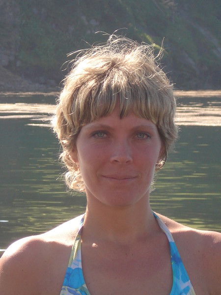 Оля Сафонова