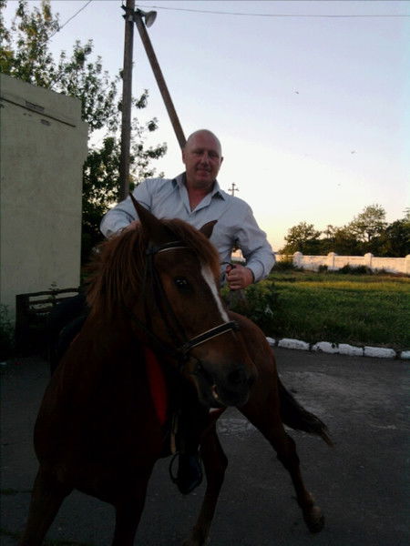 Валентин Деркач