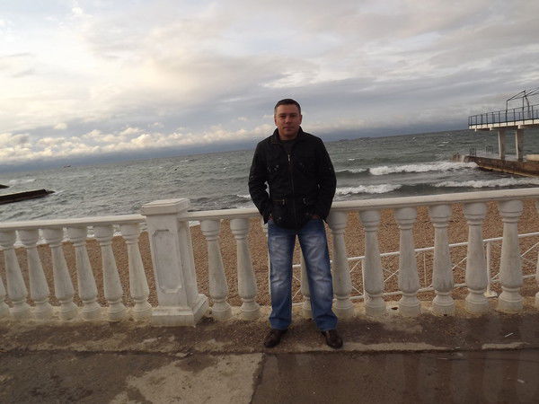 Виталий Татарин