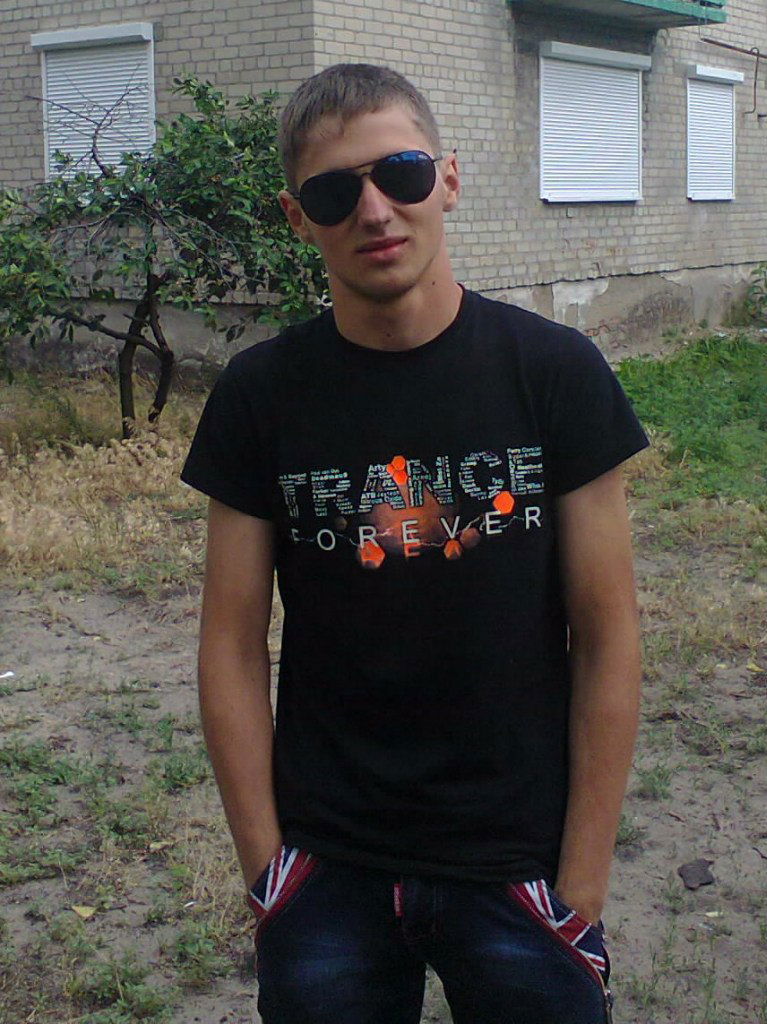 Влад Червонный