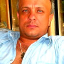 Юрий Бусов