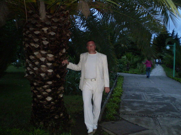 Александр Цуриков