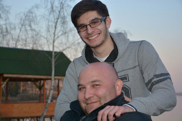 Азамат Азамат