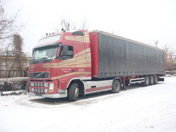 Олег Кандырин