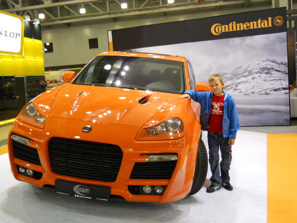 Руслан Бределев