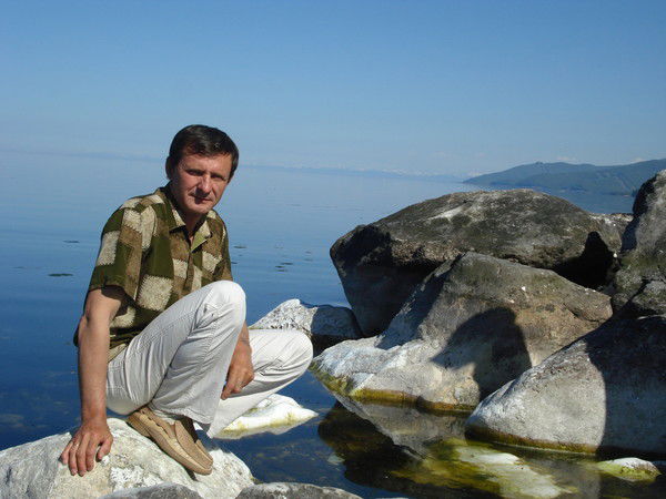 Игорь Гнутов