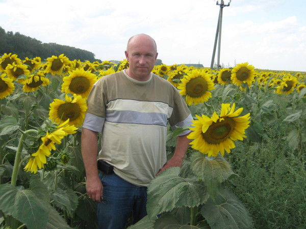 Эдуард Пяхн