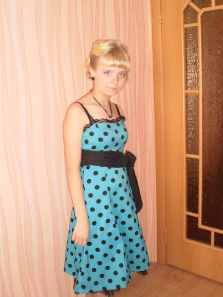 Лена Котлова