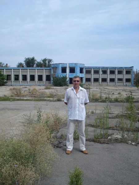 Николай Овчаров